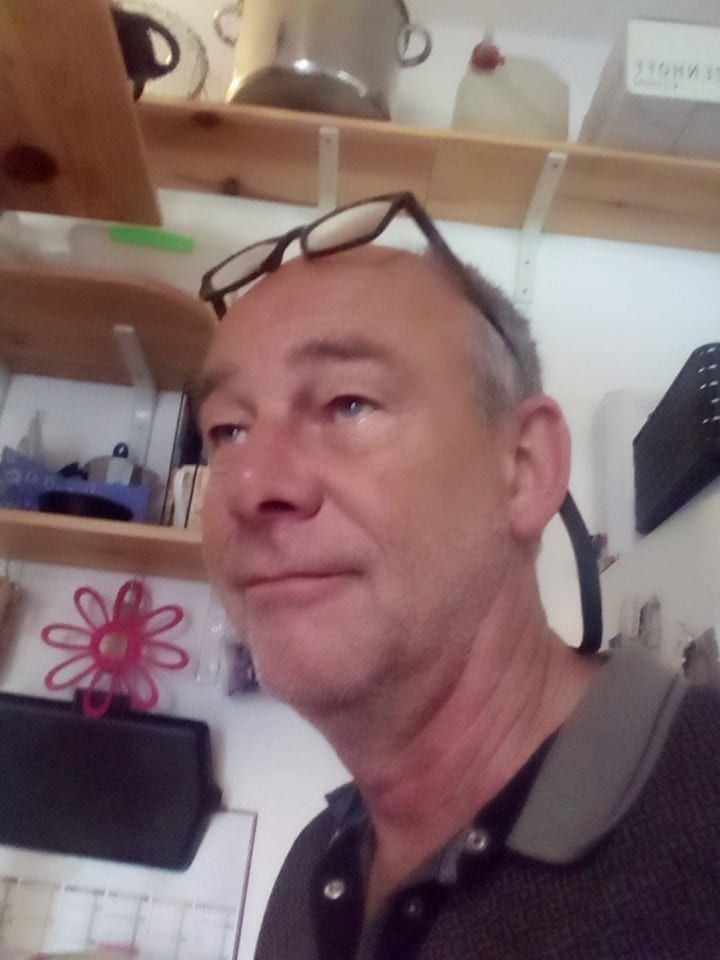Profil de Flynn, 24 ans, Site gay gratuit à Wasserauen (Appenzell Rhodes-Intérieures)