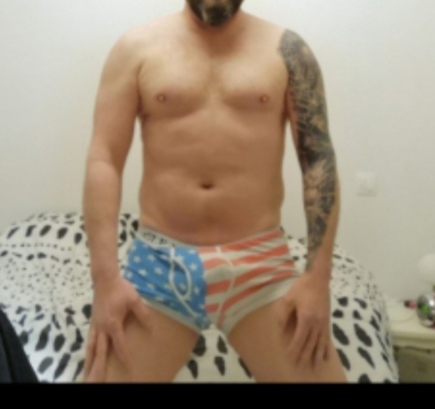 Loriano - Site gay gratuit à Betschwanden Profil de Loriano, 30 ans, Site gay gratuit à Betschwanden (Glaris)