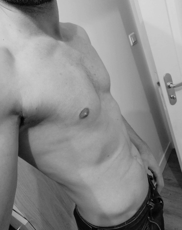 Emirhan - Site gay gratuit à Grenilles Profil de Emirhan, 39 ans, Site gay gratuit à Grenilles (Fribourg)