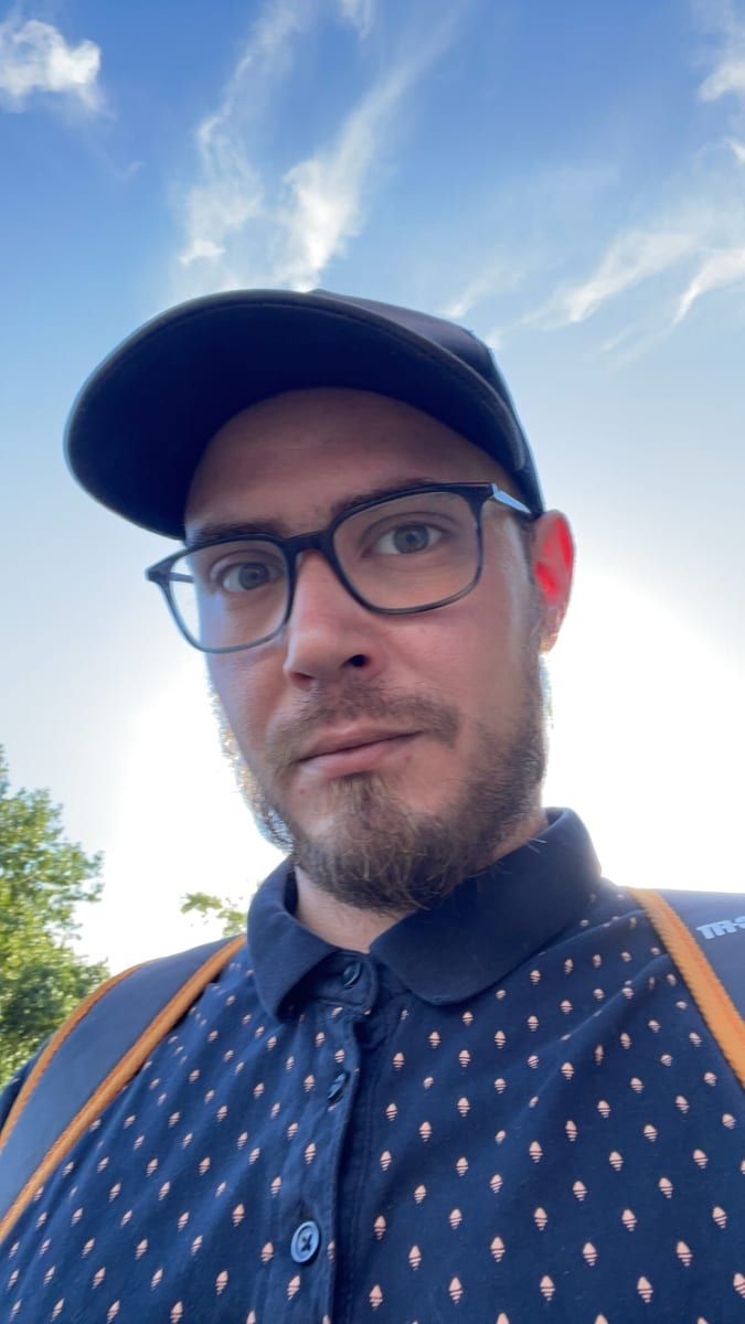 Josic - Site gay gratuit à Soulce Profil de Josic, 24 ans, Site gay gratuit à Soulce (Jura)