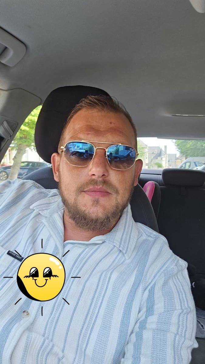 Profil de Serigne-saliou, 27 ans, Site gay gratuit à Vens (Sembrancher) (Valais)