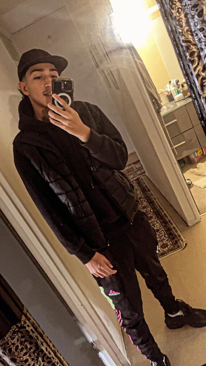 Imtiaz - Site gay gratuit à Wittenwil Profil de Imtiaz, 37 ans, Site gay gratuit à Wittenwil (Thurgovie)