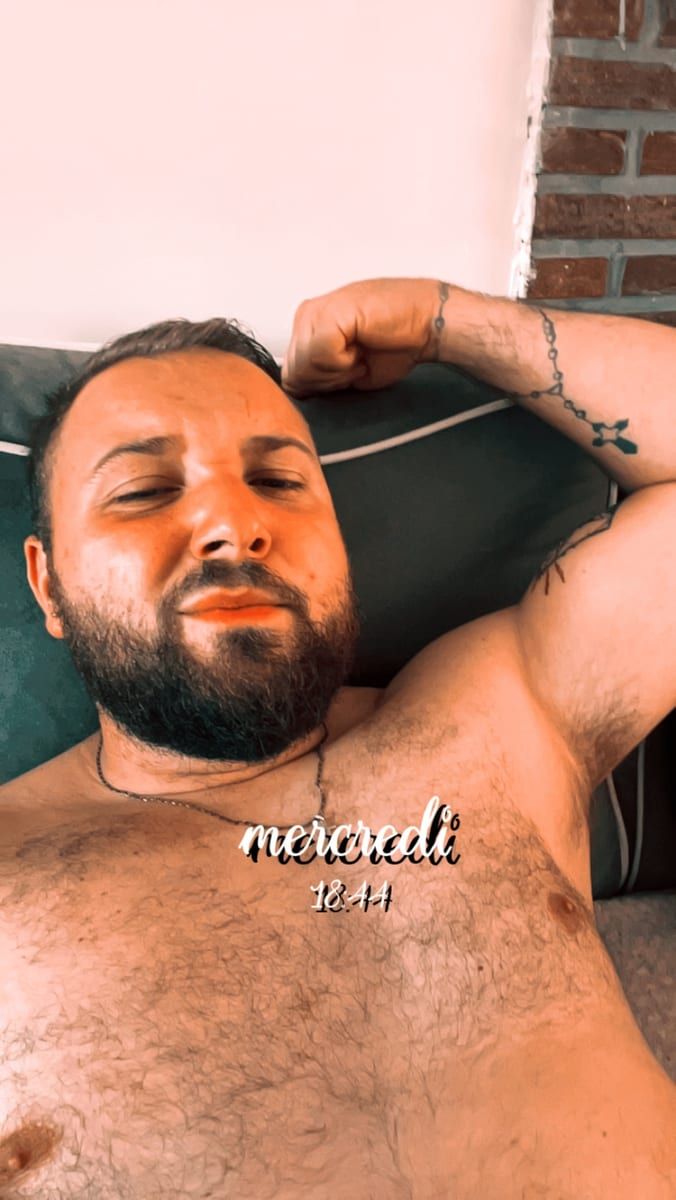 Ricky - Site gay gratuit à Wasterkingen Profil de Ricky, 34 ans, Site gay gratuit à Wasterkingen (Zurich)