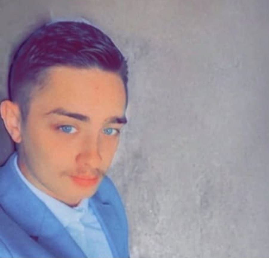 Raouf - Site gay gratuit à Wigoltingen Profil de Raouf, 24 ans, Site gay gratuit à Wigoltingen (Thurgovie)
