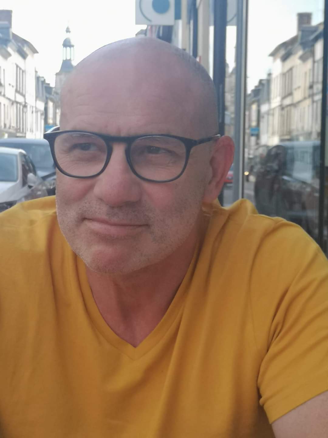 Eneko - Site gay gratuit à Davos Wiesen Profil de Eneko, 41 ans, Site gay gratuit à Davos Wiesen (Grisons)