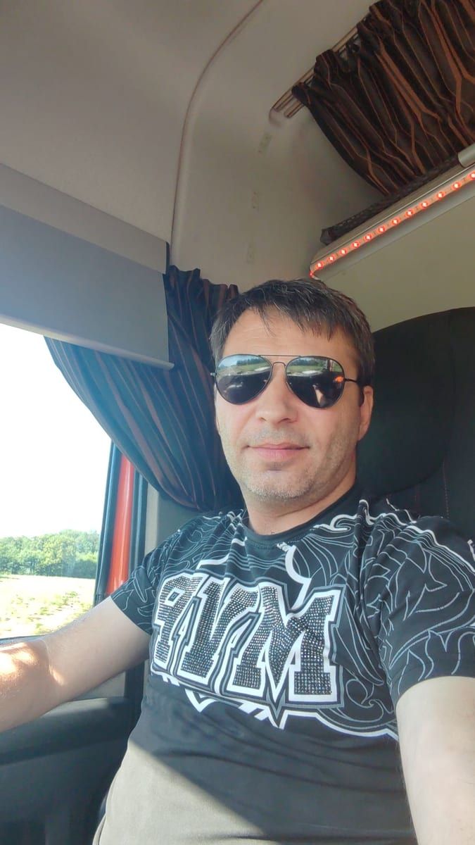 Keliane - Site gay gratuit à La Plaine Profil de Keliane, 37 ans, Site gay gratuit à La Plaine (Genève)