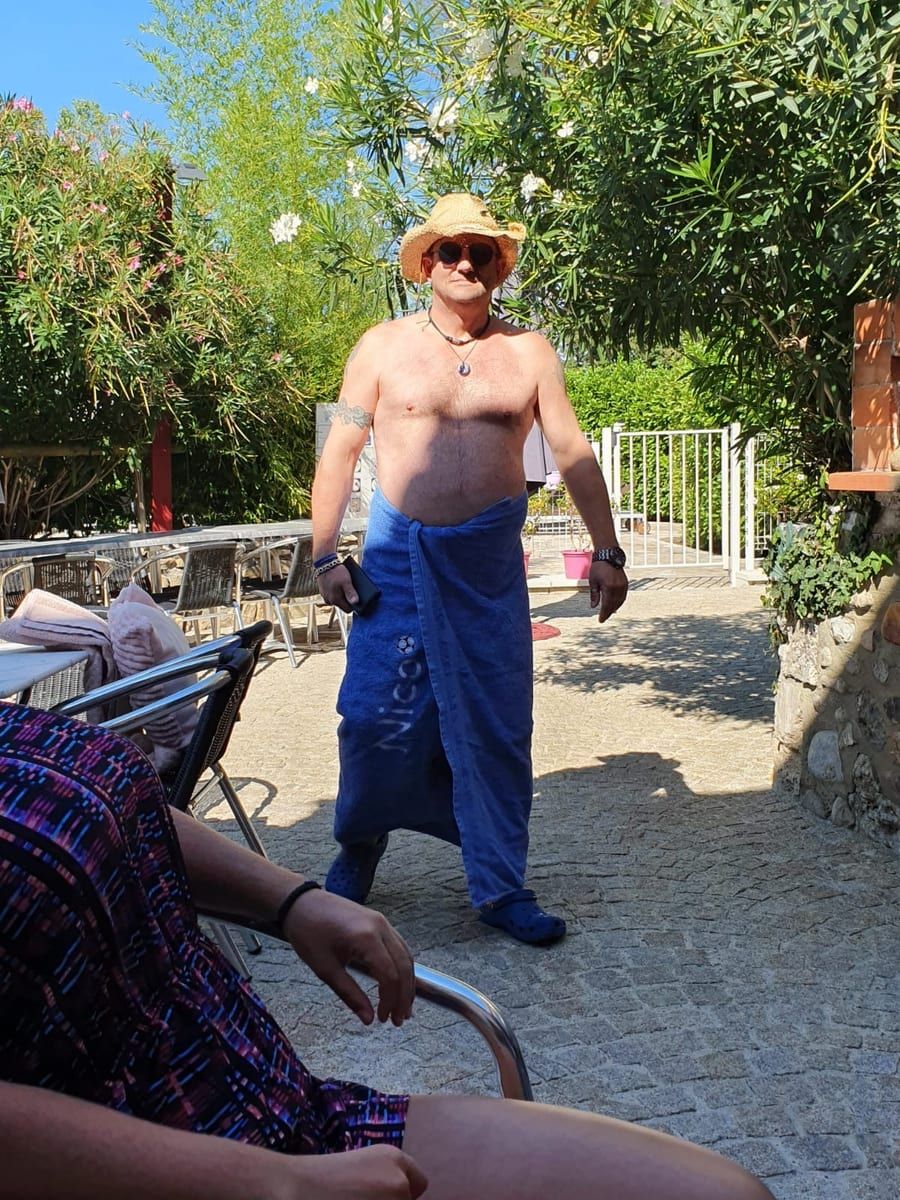 Pettan - Site gay gratuit à Buix Profil de Pettan, 36 ans, Site gay gratuit à Buix (Jura)