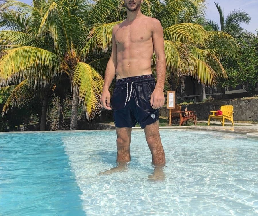 Raihan - Site gay gratuit à Molondin Profil de Raihan, 28 ans, Site gay gratuit à Molondin (Vaud)