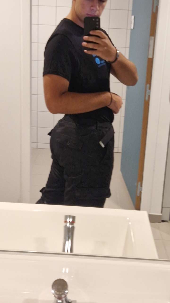 Profil de Jamael, 23 ans, Site gay gratuit à Val-d'Illiez (Valais)
