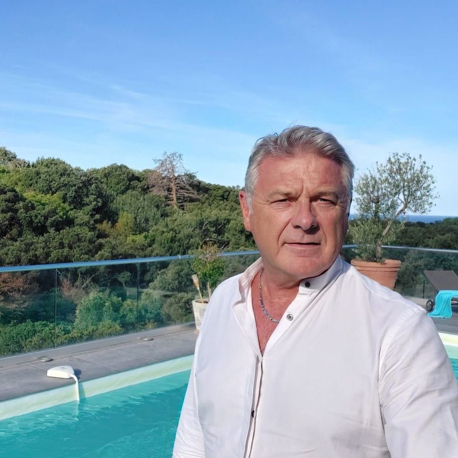 Inacio - Site gay gratuit à Wolhusen Profil de Inacio, 33 ans, Site gay gratuit à Wolhusen (Lucerne)