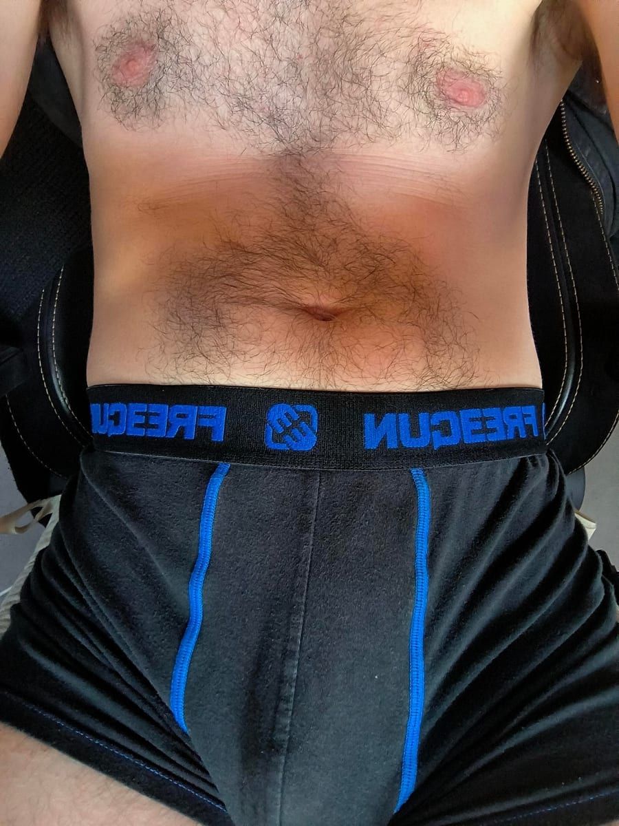 Profil de Farouq, 32 ans, Site gay gratuit à Valeyres-sous-Rances (Vaud)