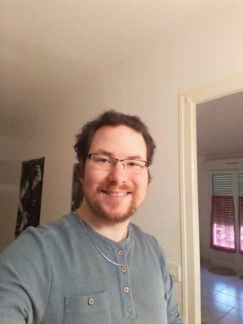 Conrad - Site gay gratuit à Monthey Profil de Conrad, 43 ans, Site gay gratuit à Monthey (Valais)
