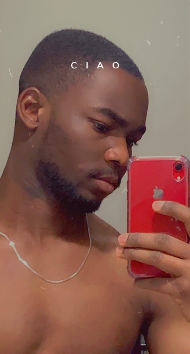 Amelien - Site gay gratuit à Saulcy Profil de Amelien, 28 ans, Site gay gratuit à Saulcy (Jura)