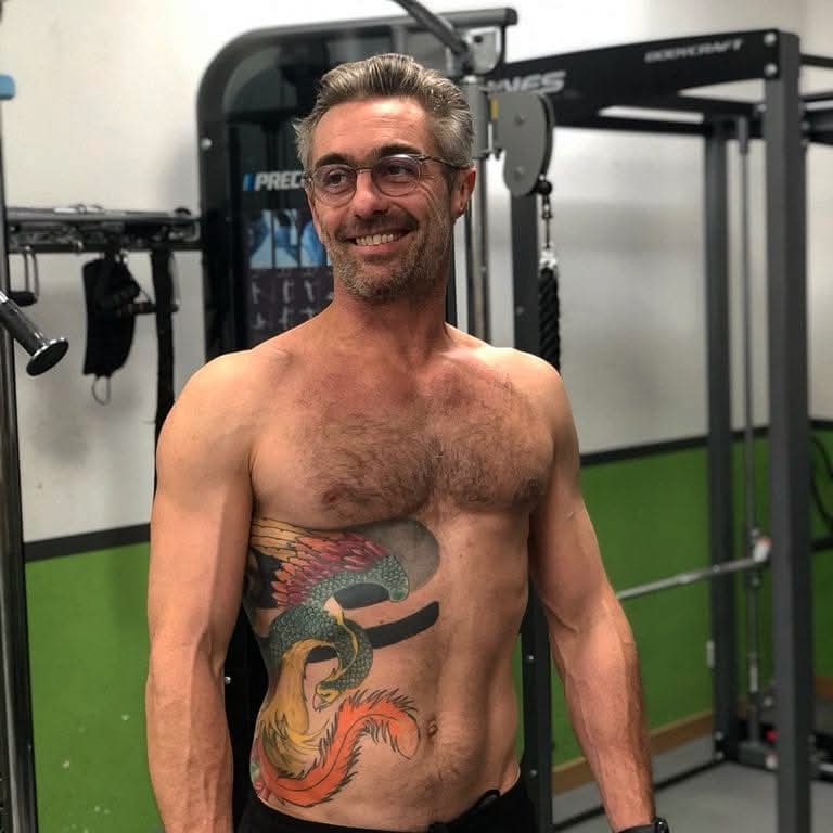 Looka - Site gay gratuit à Effingen Profil de Looka, 44 ans, Site gay gratuit à Effingen (Argovie)