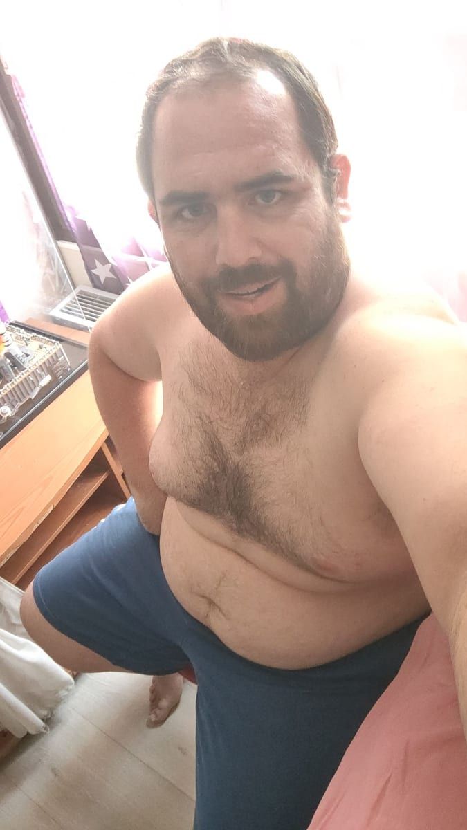 Tarik - Site gay gratuit à Chanéaz Profil de Tarik, 33 ans, Site gay gratuit à Chanéaz (Vaud)