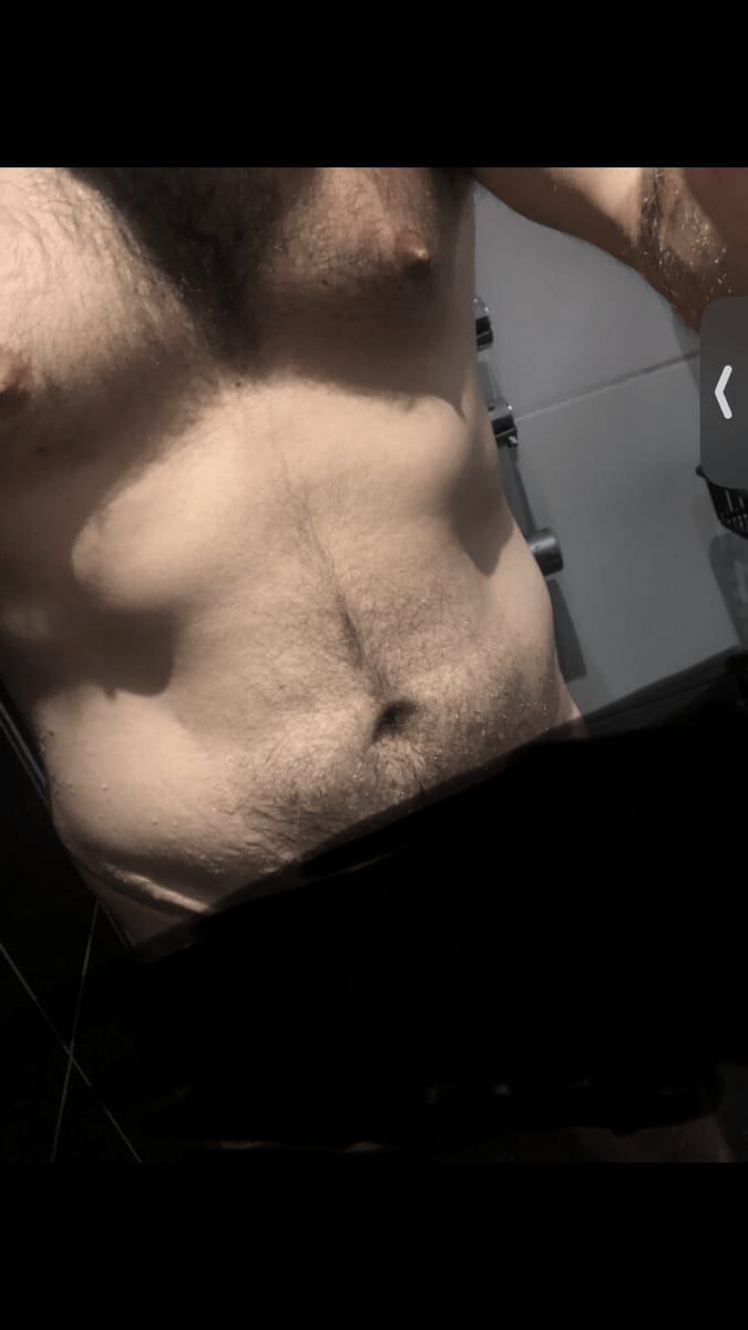Elimane - Site gay gratuit à Giswil Profil de Elimane, 41 ans, Site gay gratuit à Giswil (Obwald)