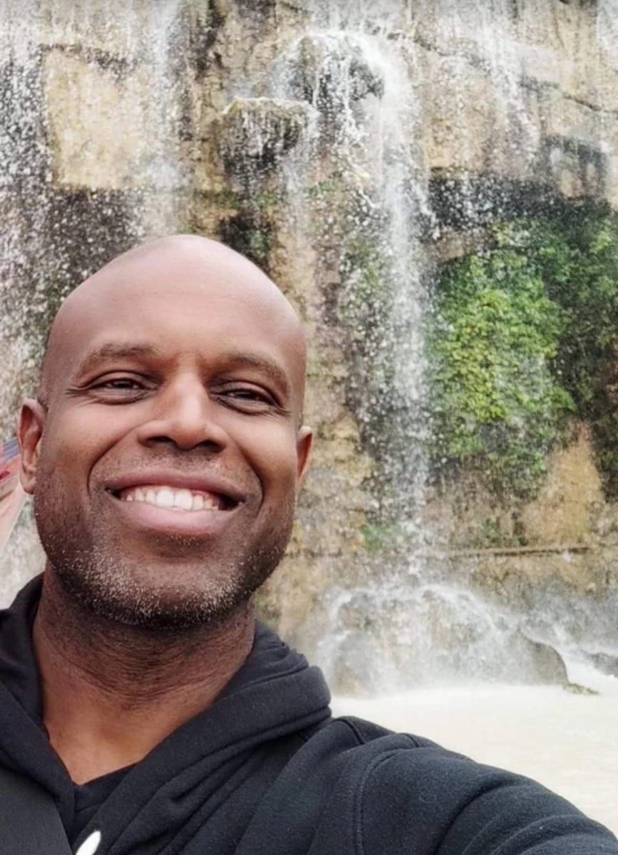 Abdenasser - Site gay gratuit à Wolfertswil Profil de Abdenasser, 43 ans, Site gay gratuit à Wolfertswil (Saint-Gall)