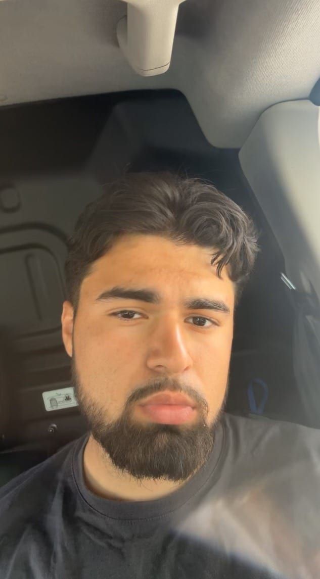 Jordan - Site gay gratuit à Ursy Profil de Jordan, 43 ans, Site gay gratuit à Ursy (Fribourg)