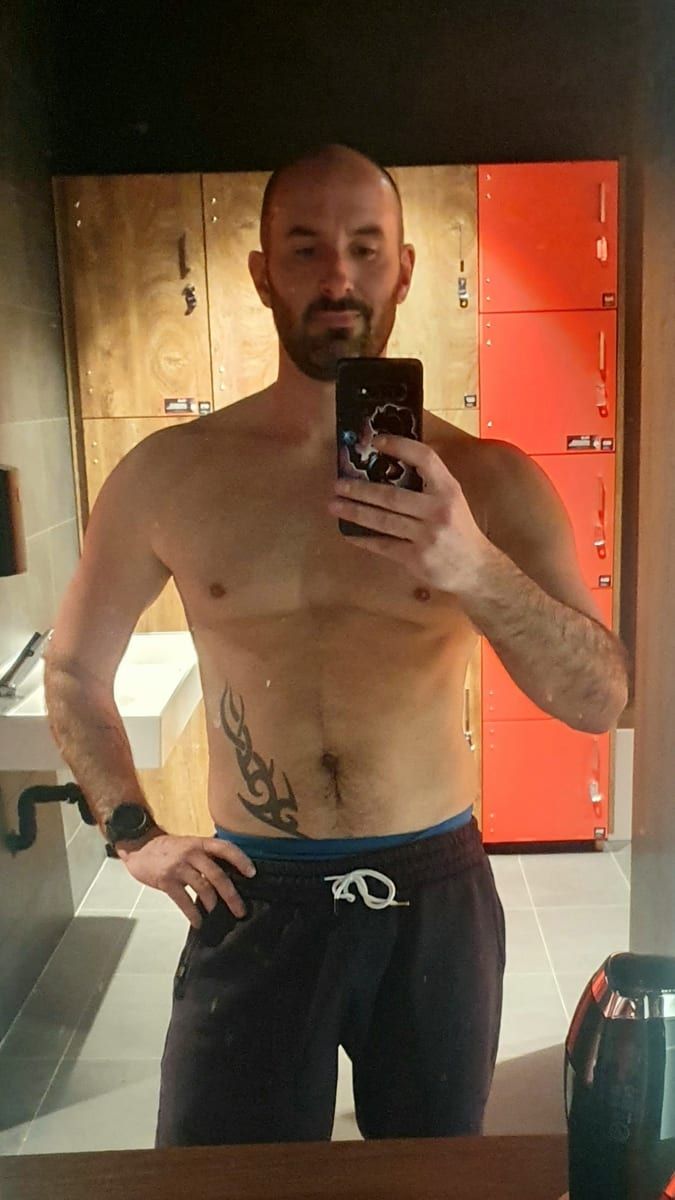 Shen - Site gay gratuit à Fläsch Profil de Shen, 34 ans, Site gay gratuit à Fläsch (Grisons)