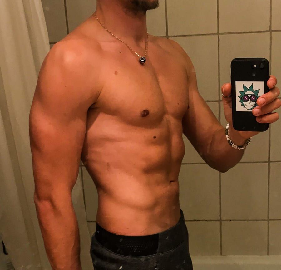 Malyk - Site gay gratuit à Savagnier Profil de Malyk, 22 ans, Site gay gratuit à Savagnier (Neuchâtel)