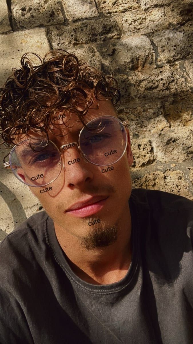 Ovide - Site gay gratuit à Boudry Profil de Ovide, 33 ans, Site gay gratuit à Boudry (Neuchâtel)