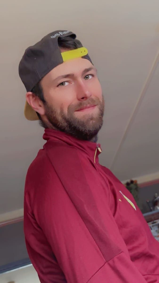 Jalis - Site gay gratuit à Flüelen Profil de Jalis, 28 ans, Site gay gratuit à Flüelen (Uri)