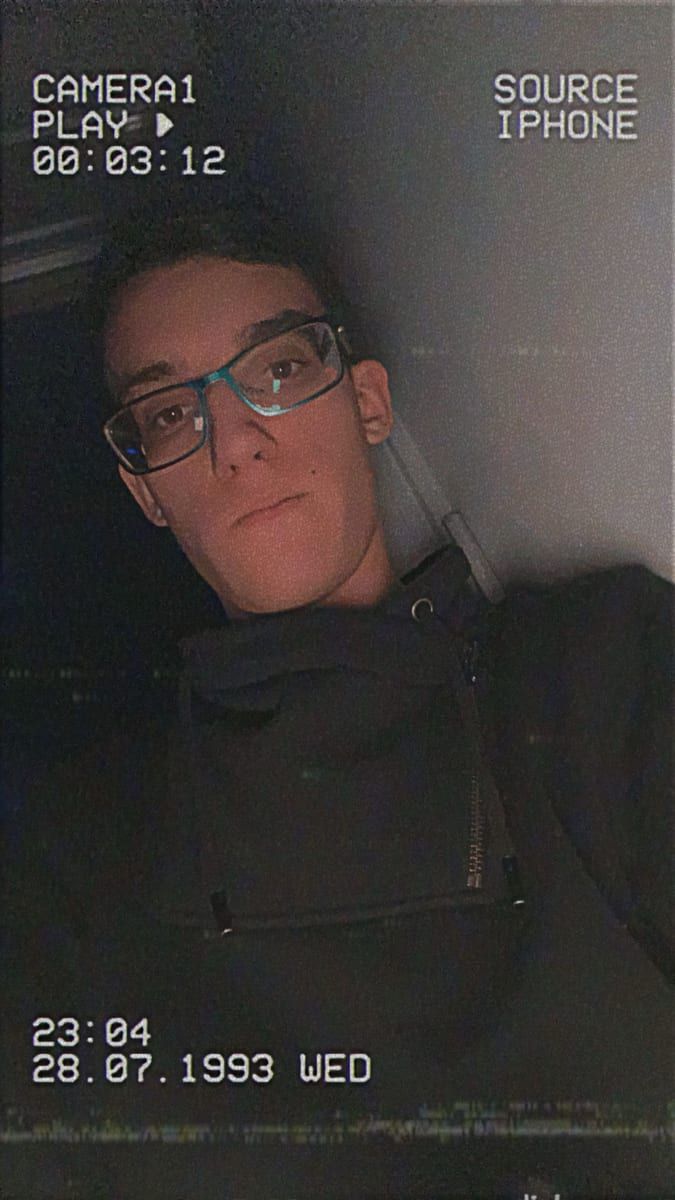 Matei - Site gay gratuit à Môtiers NE Profil de Matei, 33 ans, Site gay gratuit à Môtiers NE (Neuchâtel)