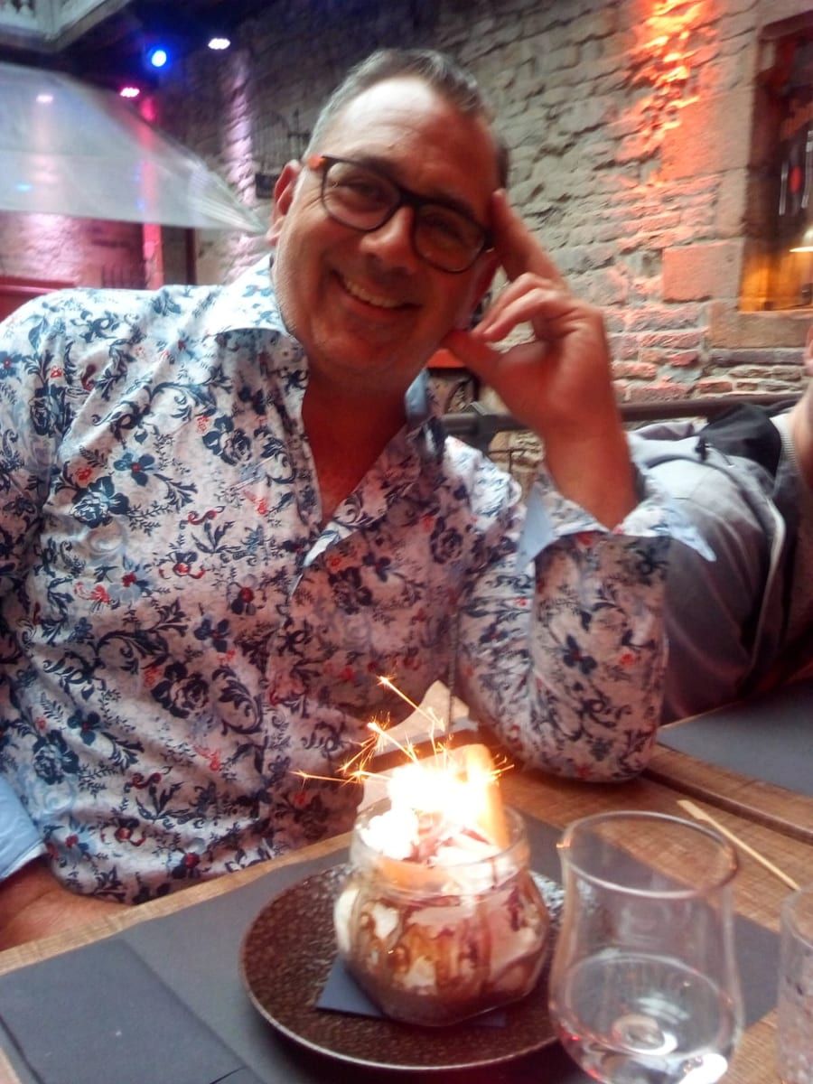 Neal - Site gay gratuit à Onex Profil de Neal, 26 ans, Site gay gratuit à Onex (Genève)
