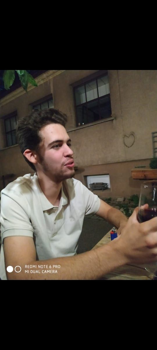 Yliess - Site gay gratuit à Tschiertschen Profil de Yliess, 29 ans, Site gay gratuit à Tschiertschen (Grisons)