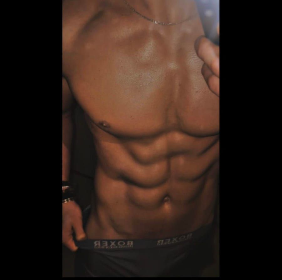 Eyal - Site gay gratuit à Murist Profil de Eyal, 22 ans, Site gay gratuit à Murist (Fribourg)