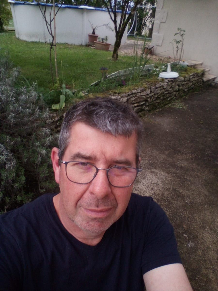 Marcellino - Site gay gratuit à Parpan Profil de Marcellino, 37 ans, Site gay gratuit à Parpan (Grisons)