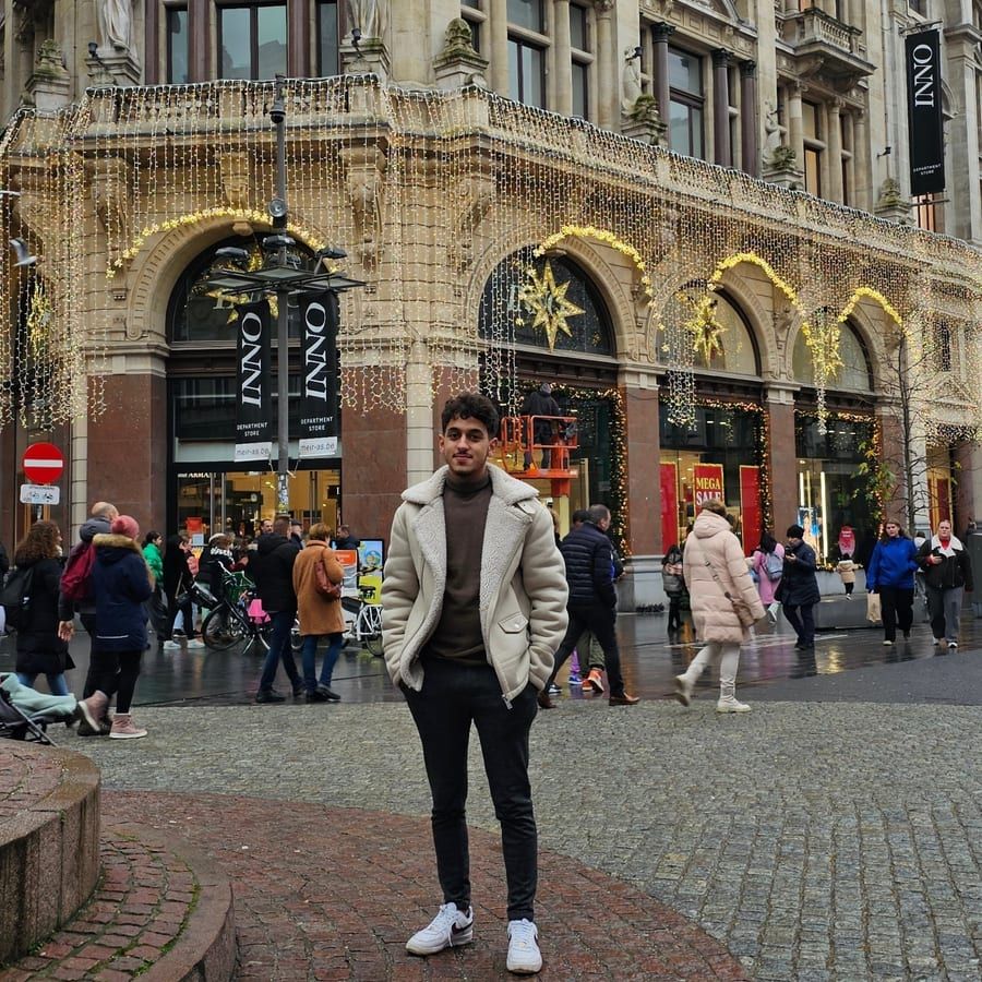 Joze - Site gay gratuit à Segnas Profil de Joze, 41 ans, Site gay gratuit à Segnas (Grisons)