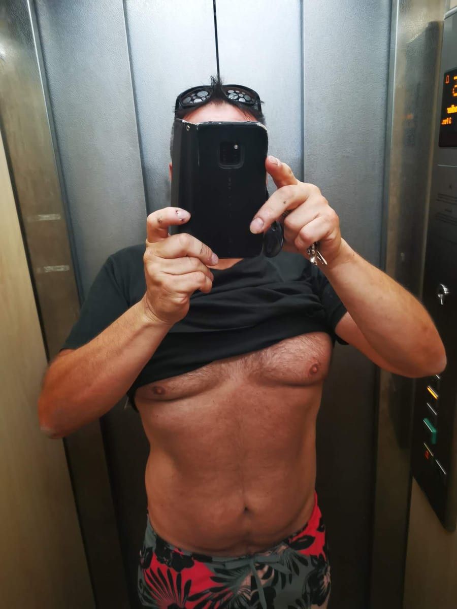 Yassin - Site gay gratuit à Wangs Profil de Yassin, 38 ans, Site gay gratuit à Wangs (Saint-Gall)