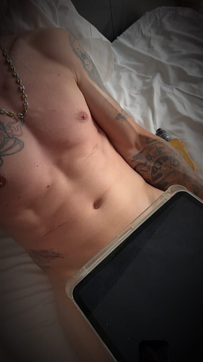 Profil de Jean-lucien, 33 ans, Site gay gratuit à Wolfhalden (Appenzell Rhodes-Extérieures)