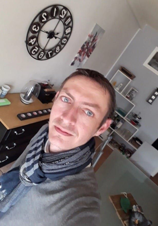Younousse - Site gay gratuit à Alpnachstad Profil de Younousse, 38 ans, Site gay gratuit à Alpnachstad (Obwald)