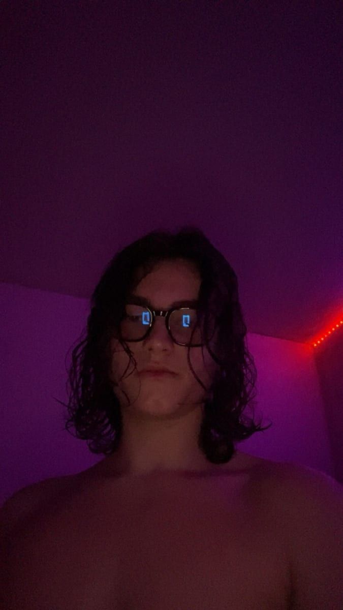 Dael - Site gay gratuit à Zufikon Profil de Dael, 31 ans, Site gay gratuit à Zufikon (Argovie)