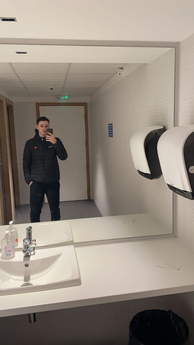 Profil de Pierre-michel, 40 ans, Site gay gratuit à Neunkirch (Schaffhouse)