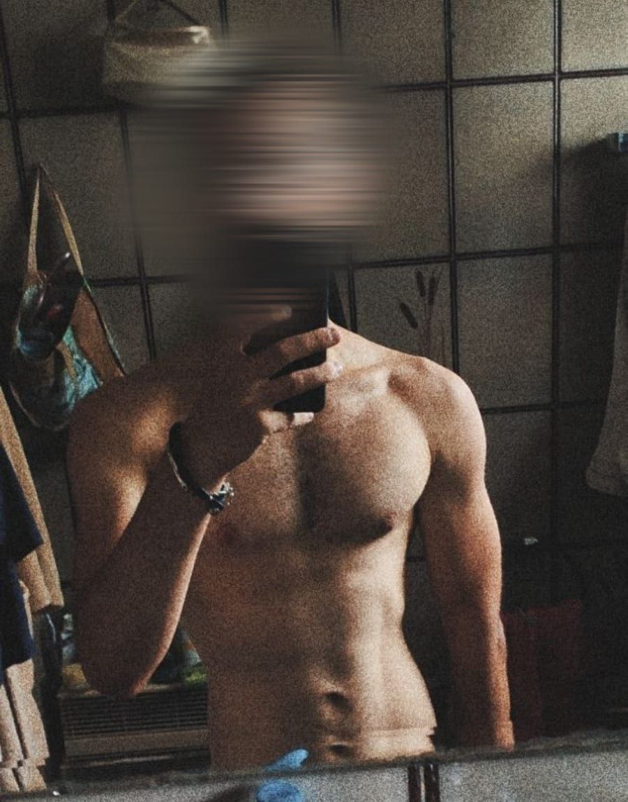 Bakari - Site gay gratuit à St-Blaise Profil de Bakari, 33 ans, Site gay gratuit à St-Blaise (Neuchâtel)