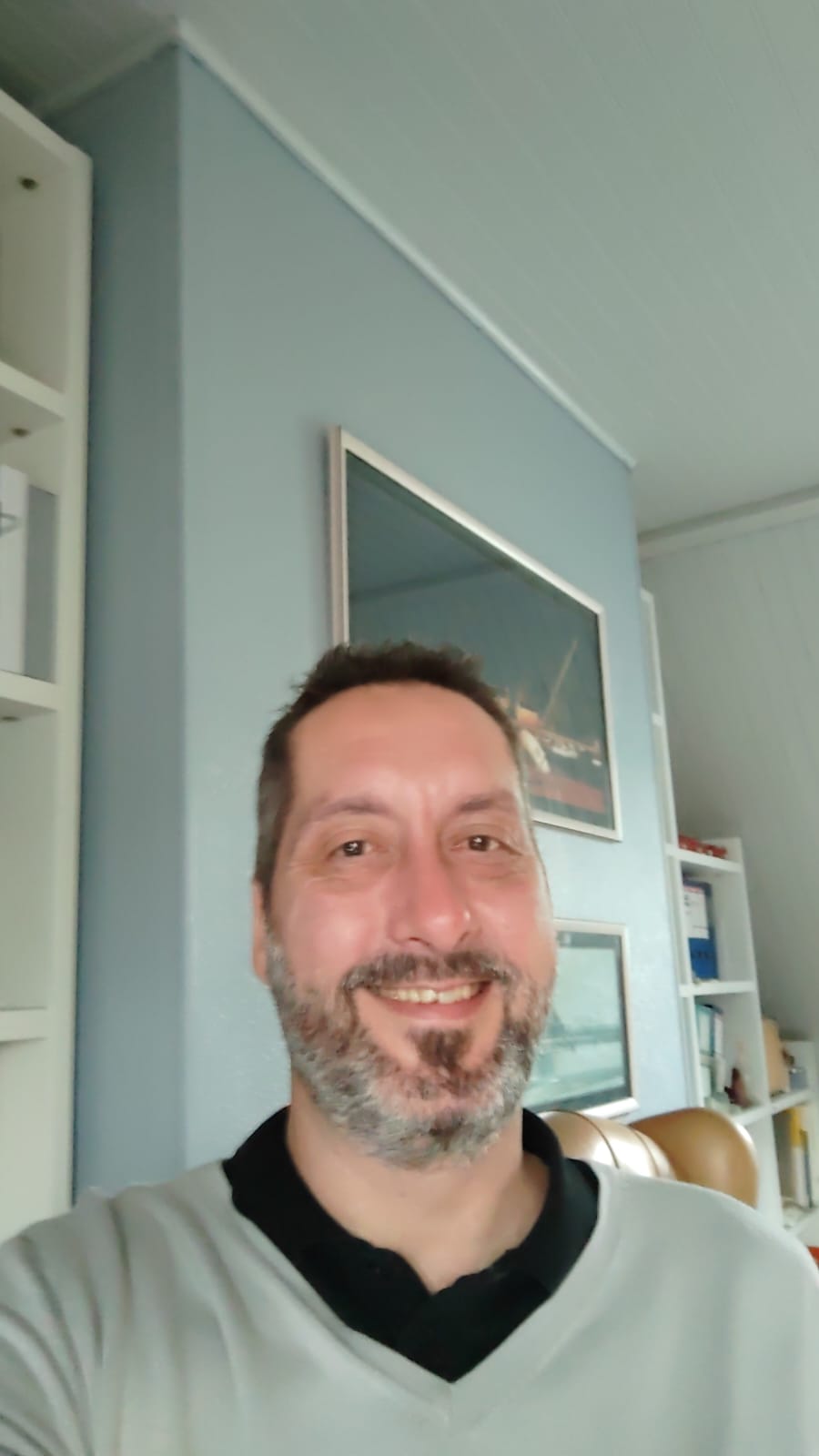 Zvonko - Site gay gratuit à Hermance Profil de Zvonko, 30 ans, Site gay gratuit à Hermance (Genève)